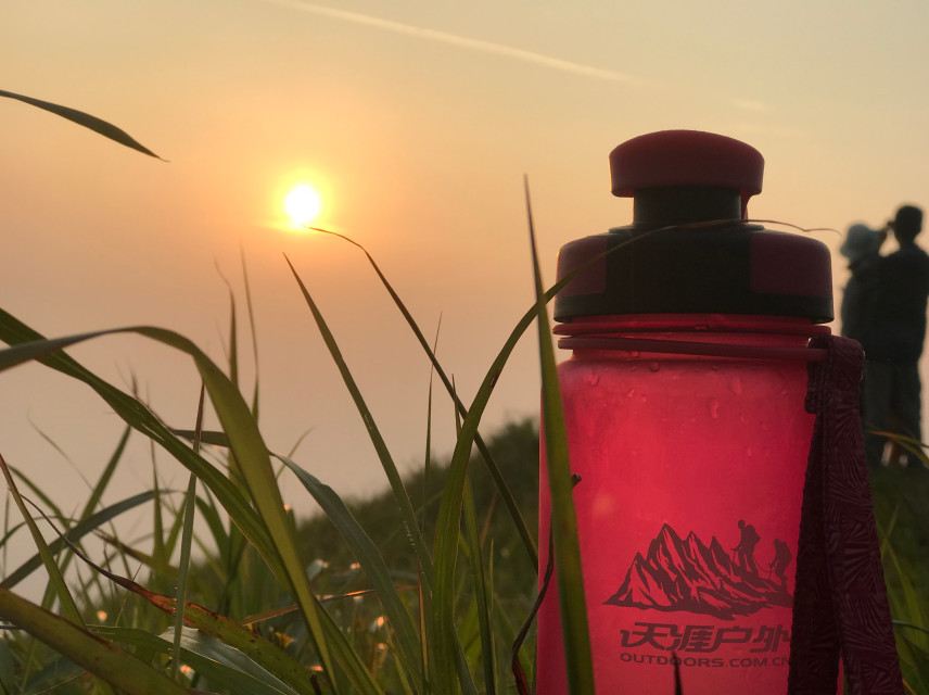 这个户外圣地，火到不需要打广告