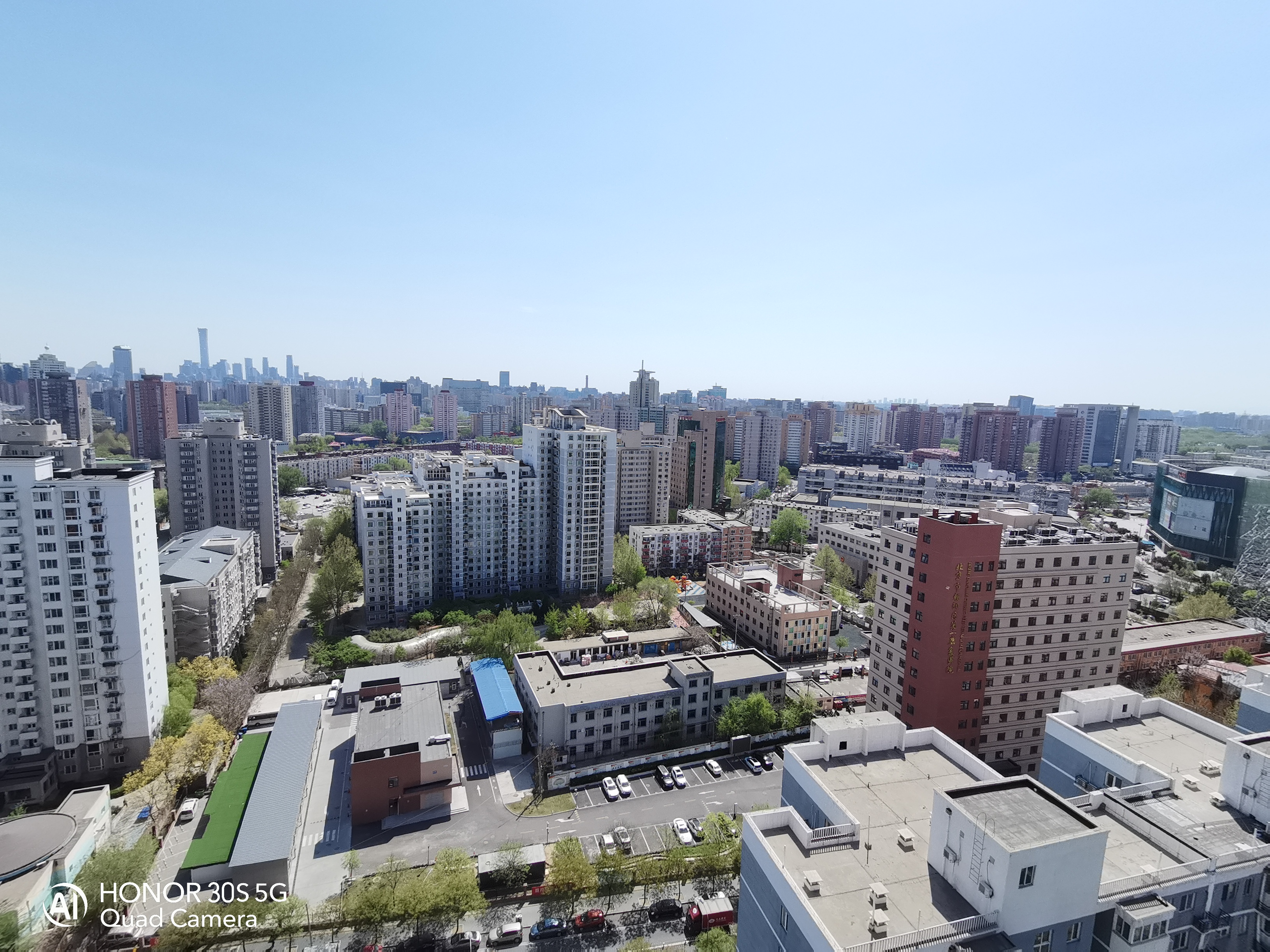 荣耀热门五款机型拍照对比：分别是Play4T/X10/30S/30/30Pro