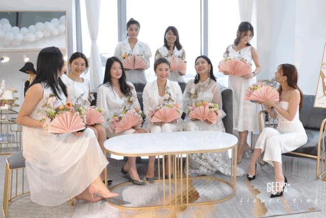 tf口红免费送,鲜花盛宴