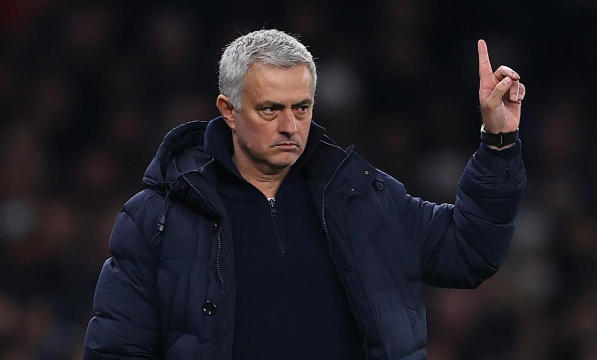 西媒评价皇马穆帅,穆帅怒批曼城翻案全集