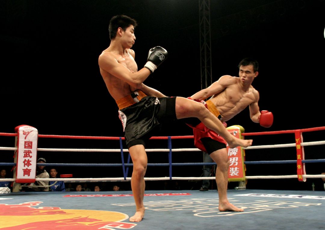 散打比赛怎么才算赢,散打比赛中日对抗赛