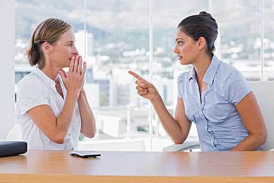 身边的朋友出轨了怎么办,十二星座被分手的反应白羊