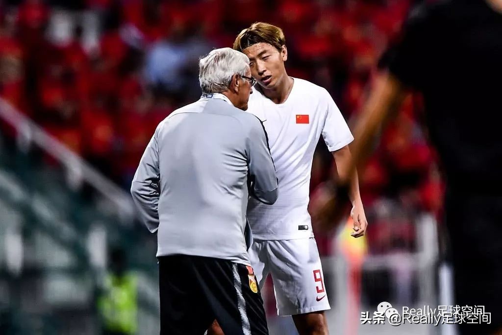 韩媒如何看待足球比赛输日本3球,韩媒吐槽足球