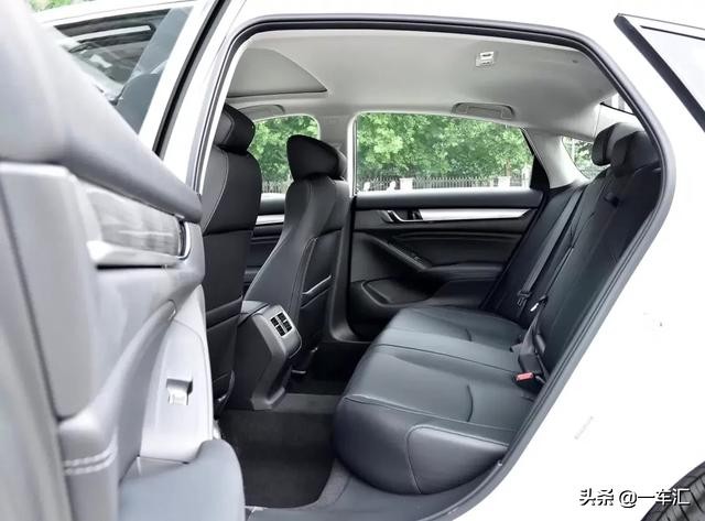 18万多元本田雅阁精英版,网友:到底有何本领,竟将大众拉下C位