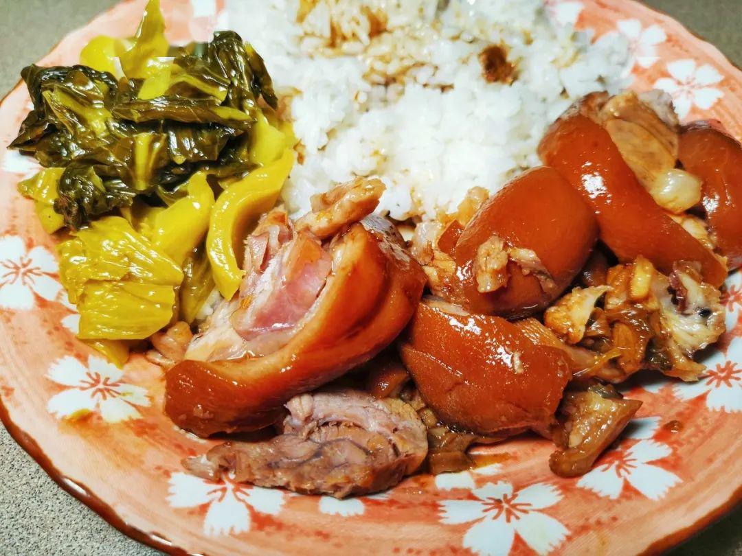 大猪蹄子能不能多吃,遇到猪怎么办