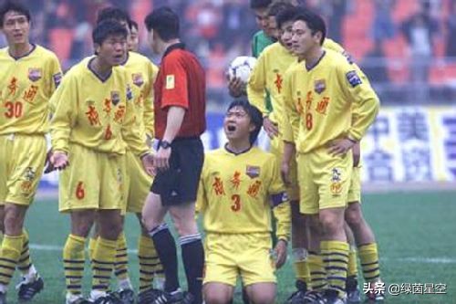 中国足球二十年,中国足球史上最强十大后卫