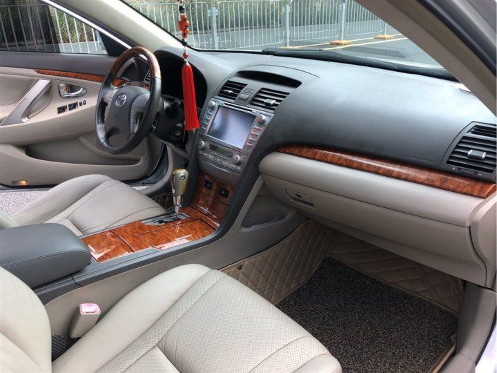 2010年凯美瑞2.0二手价格,二手凯美瑞5万到6万上海