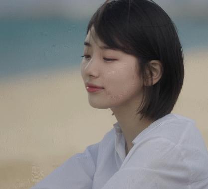 2020最火发型夏天短发女显脸小,几款简单的发型秋冬季最好的选择