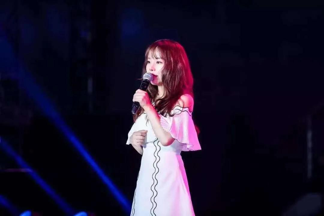 咪蒙新媒体现状,咪蒙的穿衣打扮