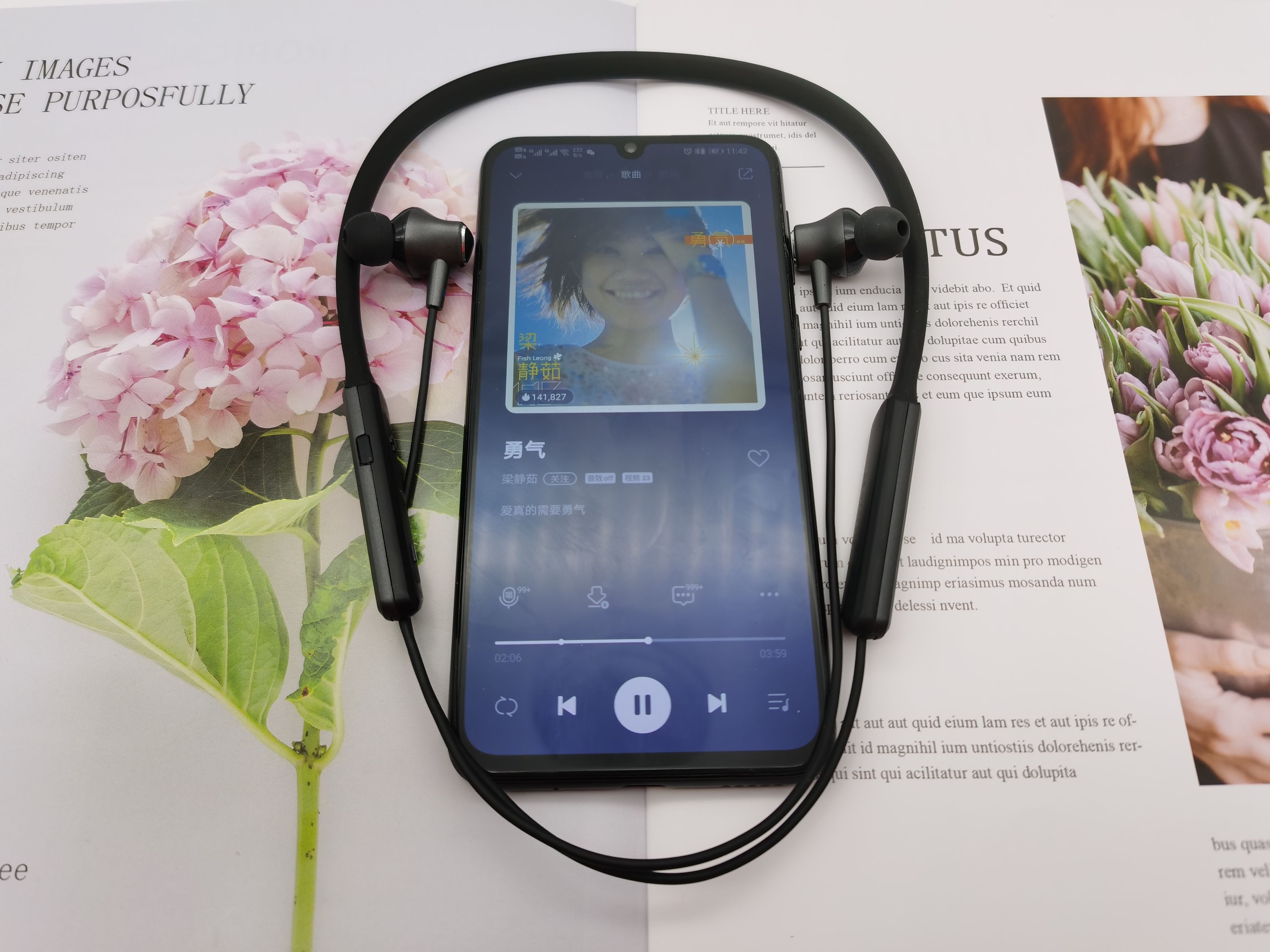 爱国者蓝牙耳机w08使用说明,爱国者运动蓝牙耳机w06评测