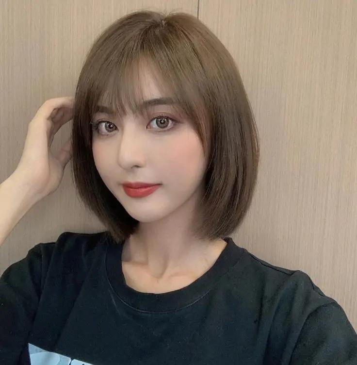 脸大适合的减龄编发发型,脸大减龄洋气的烫发型