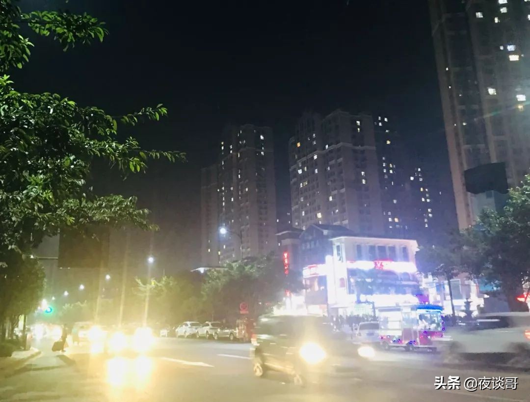 大丰最火爆的美食街,大丰有什么小吃一条街