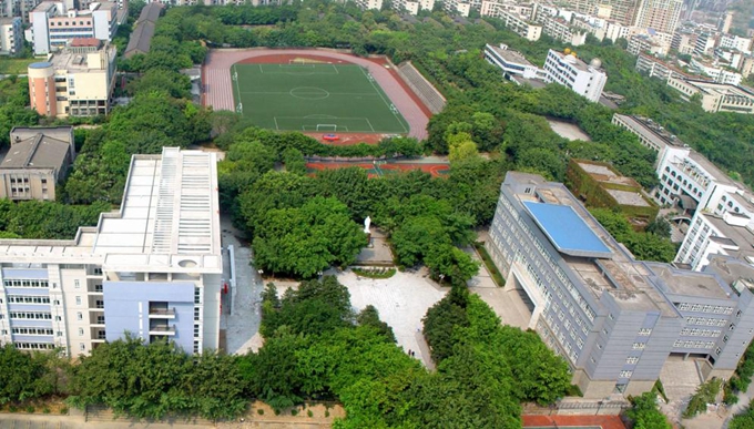 南开中学很有名吗,南开中学在天津的地位