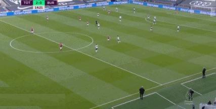 英超贝尔破门孙兴慜点射绝杀,半场热刺1-0埃弗顿