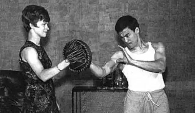 晒出一张你最珍贵的照片,看看你的相册里最珍贵的照片