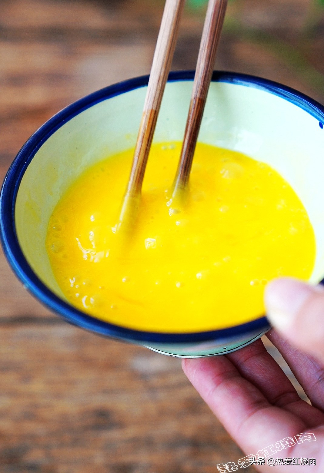 炸鸡翅怎么炸又香又脆又甜,炸鸡翅怎么才能炸得外酥里嫩