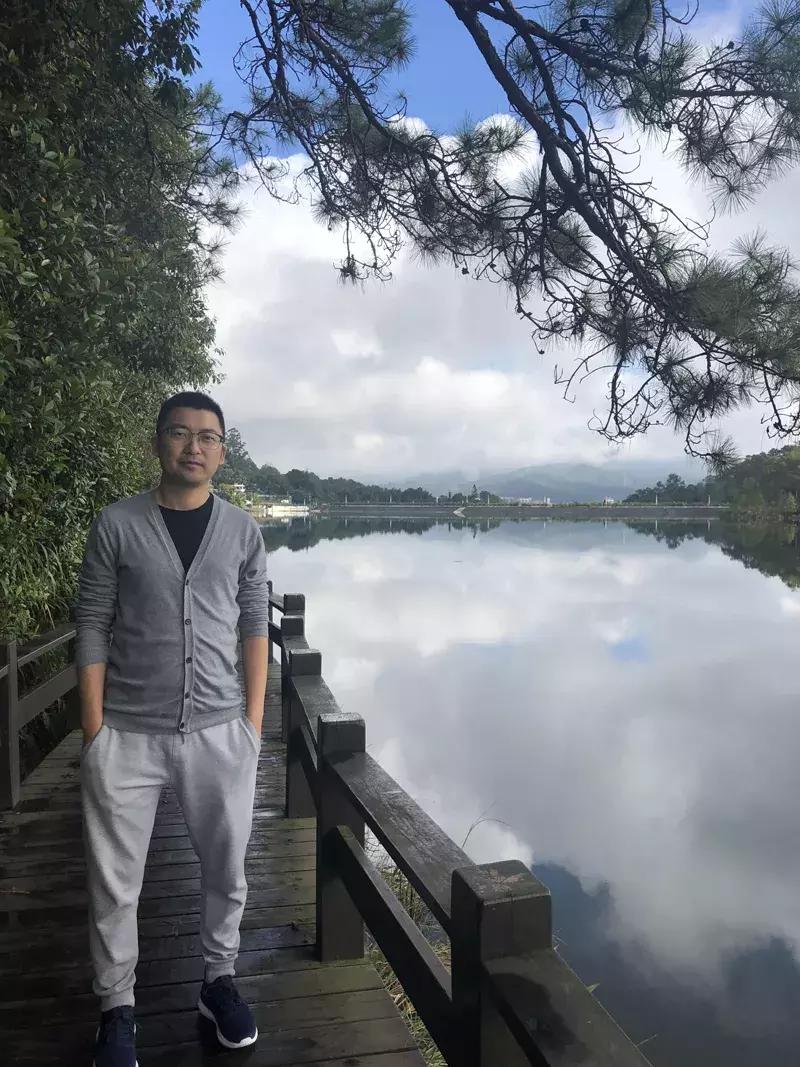 42平米一室一厅小户型巧妙设计,22平方主卧衣帽间内卫一体