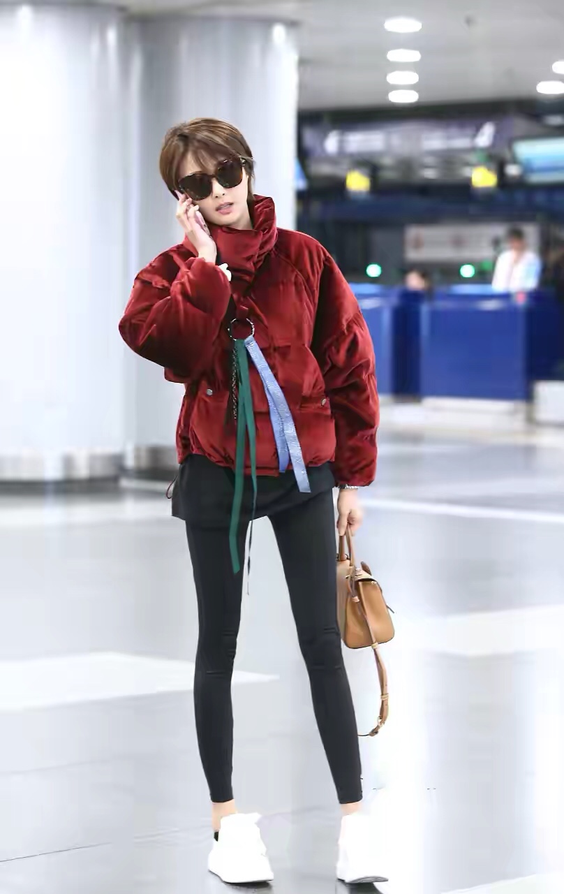 必不可少的鲨鱼裤,明星鲨鱼裤