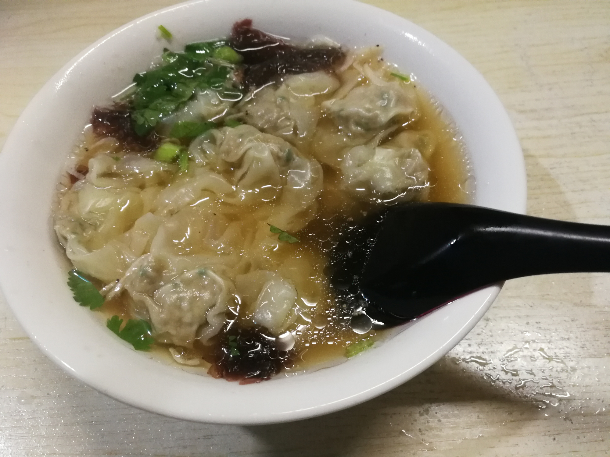 买的馄饨皮给孩子包小馄饨方法,大馄饨皮怎么包小馄饨