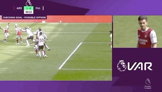 阿森纳0-2利物浦裁判,阿森纳0比0纽卡斯尔联裁判