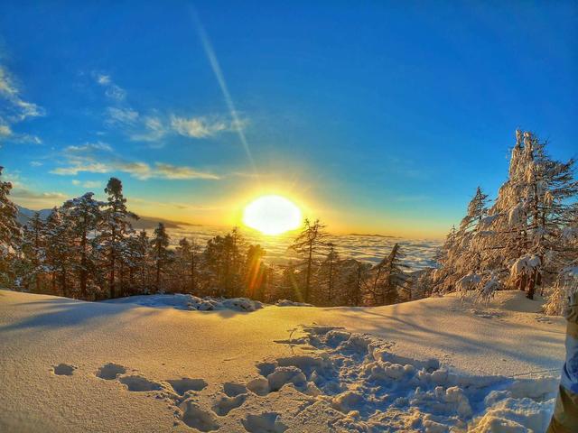 秦岭主峰太白山一日游,陕西秦岭太白山之旅