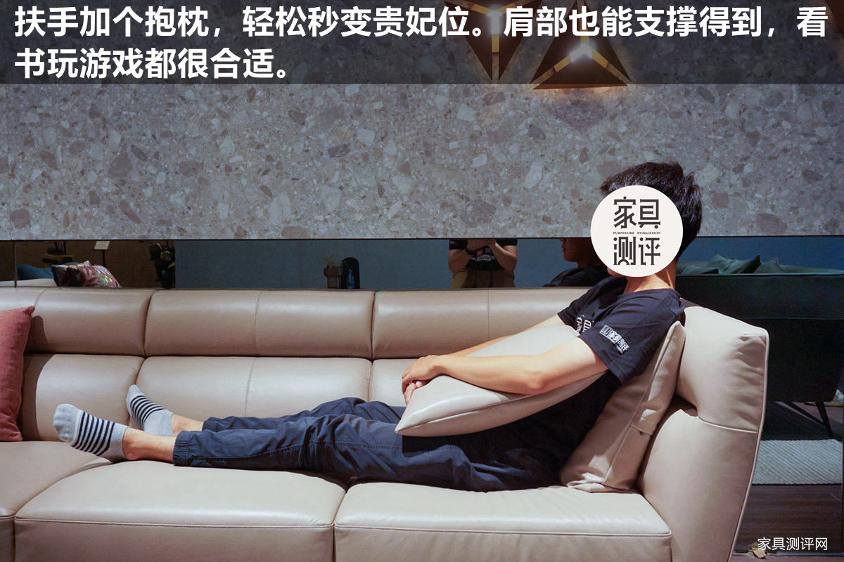 格调沙发哪个系列好用,极简黑沙发怎么搭出高级感