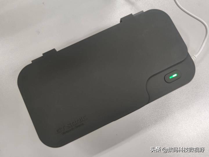 超声波清洗机洗眼镜厂家,固特超声波清洗机洗眼镜