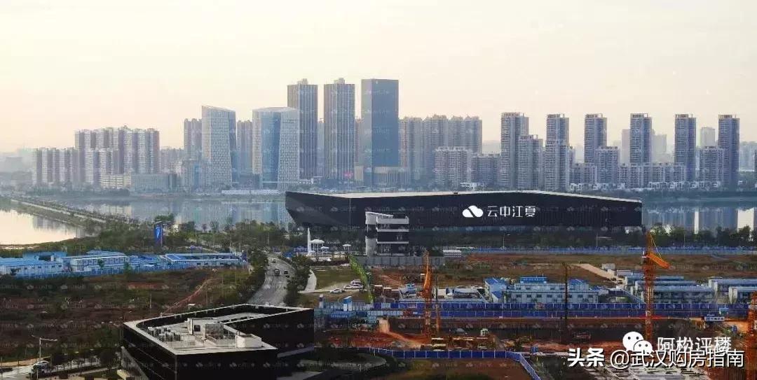 大光谷蔡甸,南京河西cbd和武汉光谷cbd