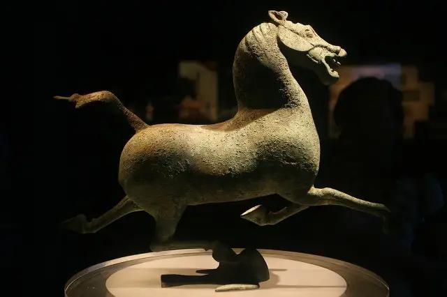 全国博物馆国宝级文物数量排名,全国46件文物