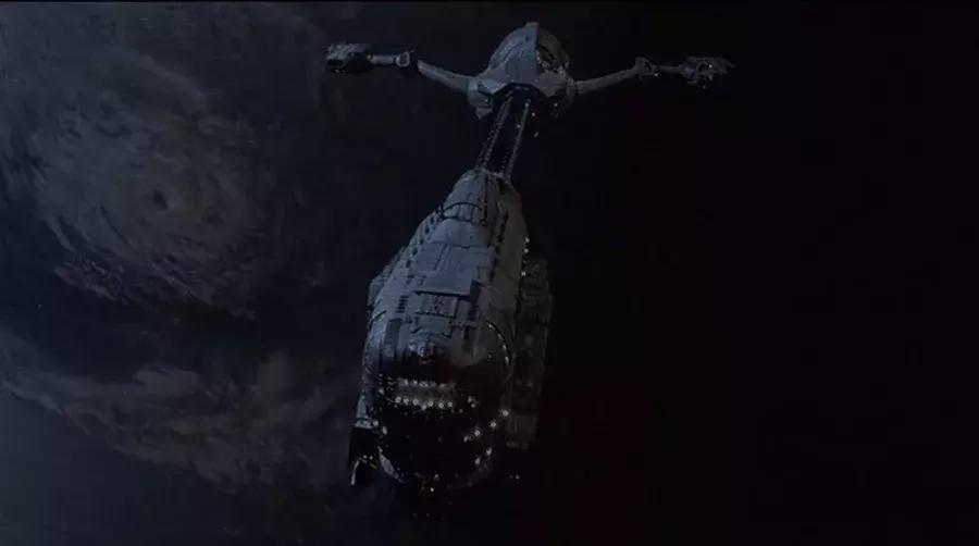 深入骨髓的恐怖|黑洞表面，一次痛苦绝望的炼狱之旅