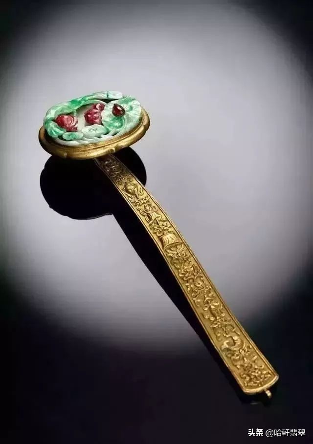 100块钱的翡翠如意是真的吗,上万的翡翠如意