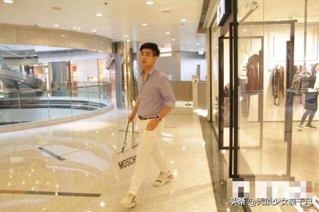 赌王女儿何超盈过大礼超奢侈,赌王四太千金何超盈