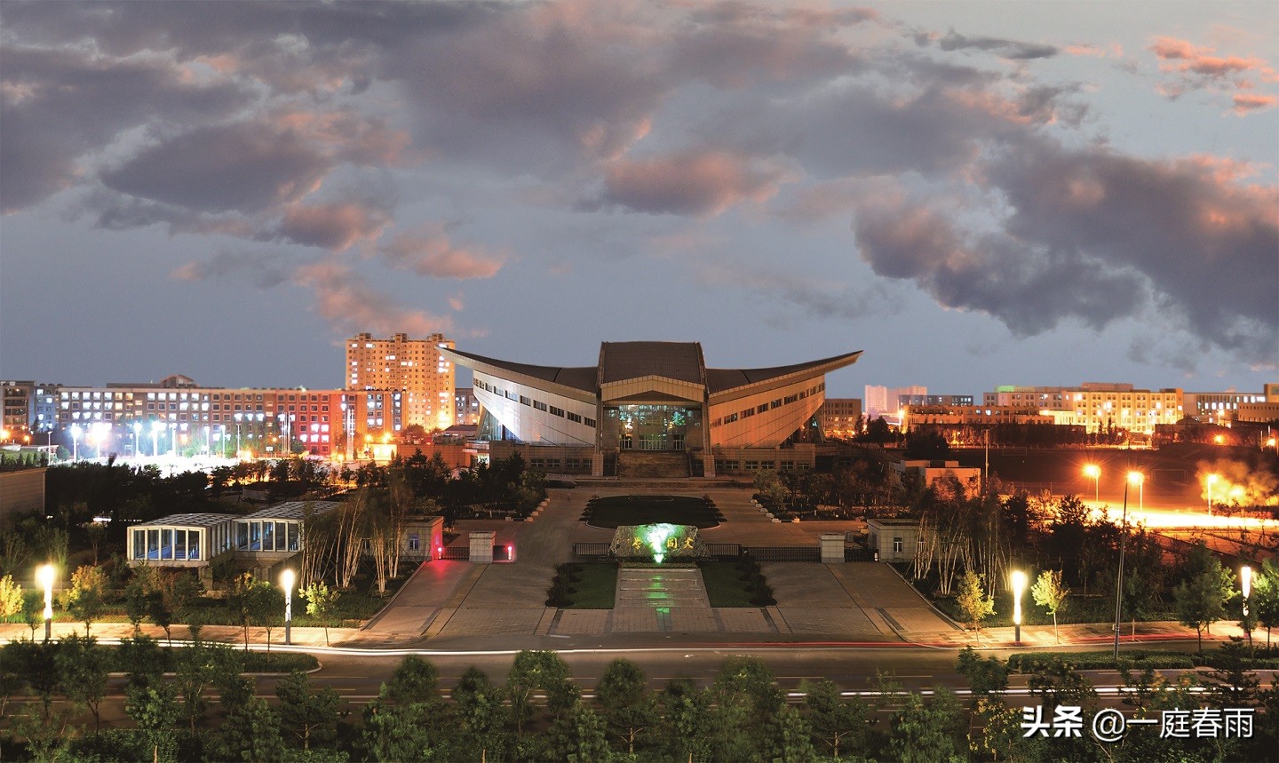 一个性价比极高的二本院校，山西大同大学，理科男生不能错过