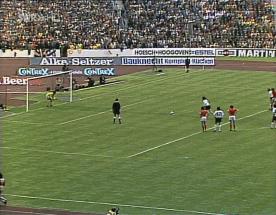 最伟大的失利者？1974年世界杯的新时代对决！皇帝大战飞人