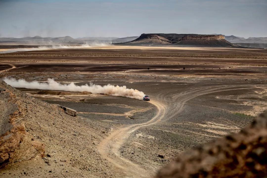 著名车手周勇分析达喀尔从非洲、南美到沙特的变迁