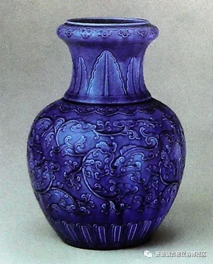 《明清官窑瓷器》（六十四）孔雀绿釉，孔雀羽毛般艳丽