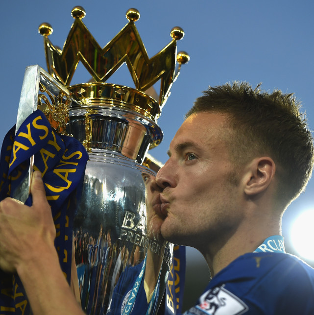 莱斯特城登顶英超积分榜,莱斯特城登顶英超完整版