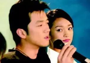 周迅爱摇滚还是摇滚乐手,周迅爱上了几个音乐人