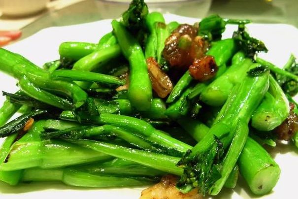 原汁原味汤汁地道的菜芯的做法，清淡美味又营养，“天然青霉素”