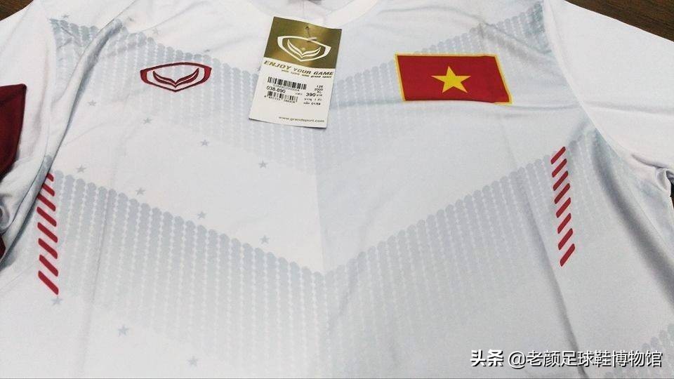 为什么国足最简单的停球都做不到,国足停球真的不好吗