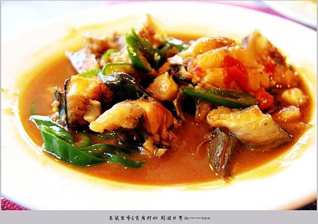 一条旅游路线打通欧亚,一条沿中国边界自驾游的路线