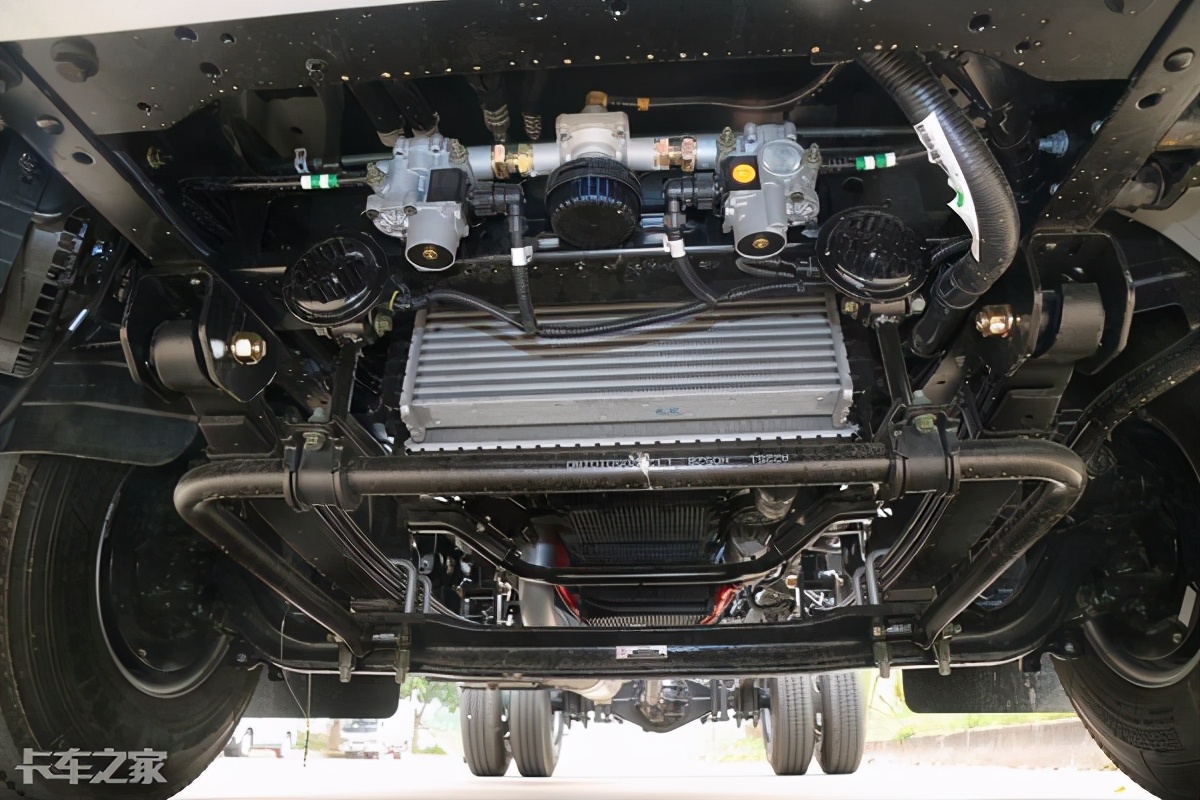 奥铃cts4.2米轻卡新车落地价,奥铃cts150马力最低价