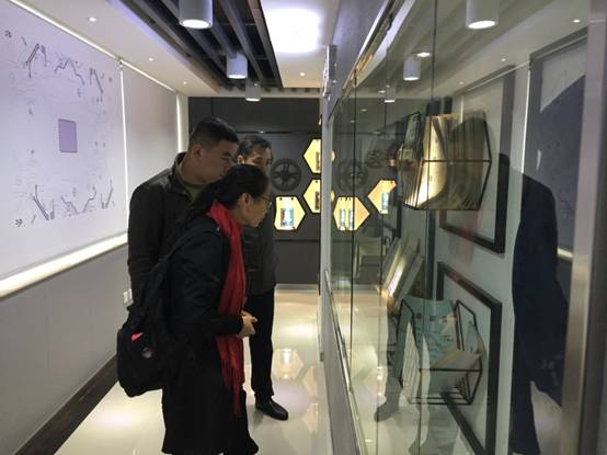 交流促发展,交流促合作共享共赢谋发展