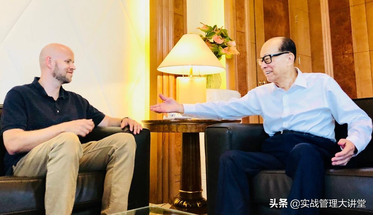 别给我谈什么商业法则，做生意，就是做人情！真是实打实的干货