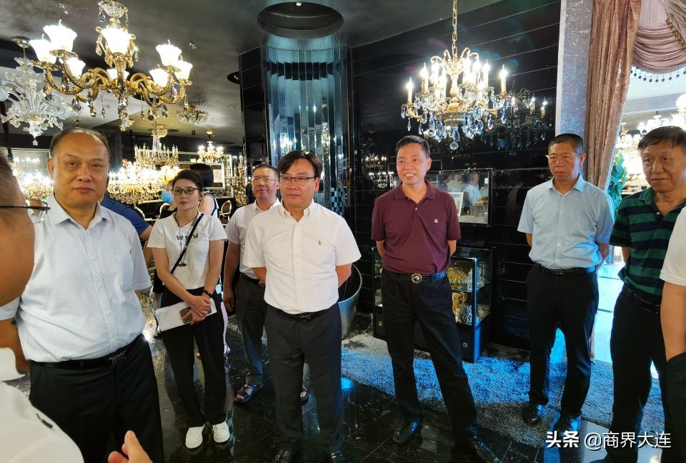 2021“粤贸全国•连粤共赢”名优特产品推介洽谈会在连隆重启幕