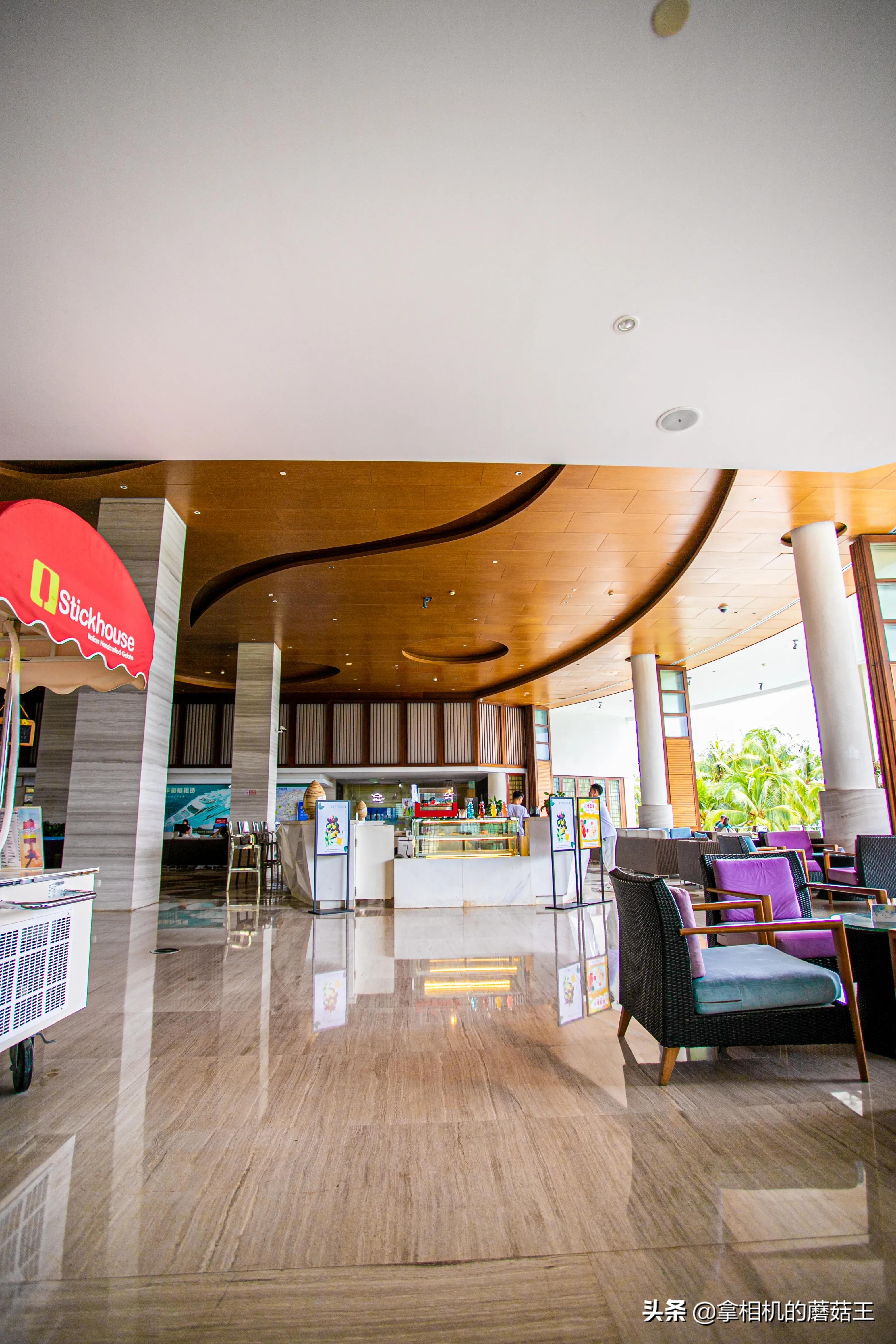 三亚住一个月的海景酒店,三亚比较好的海景酒店