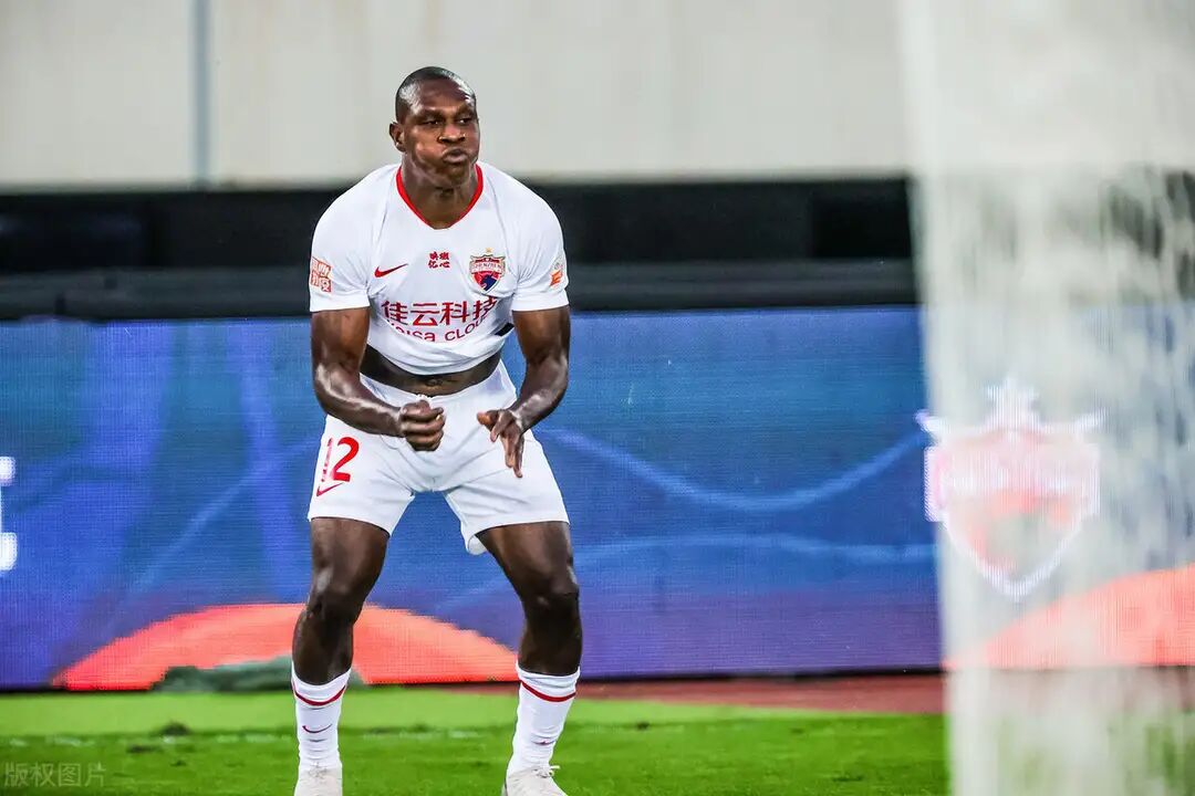 傅明拒判点球视频,傅明争议点球