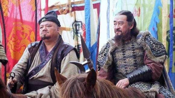 贾诩被抓过几次,贾诩被打劫的故事