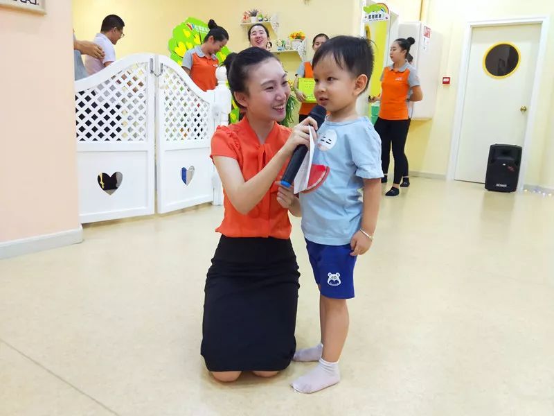 春季排骨和什么煲汤帮助小孩长高,孩子春季长高吃哪种钙片比较好