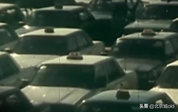 鍖椾含浜哄嚭绉熻溅鏁呬簨,鍖椾含浜虹殑鍥炲繂